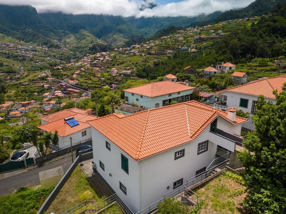 Holiday Home With Game Room And Entertainment São Vicente